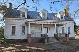 200 Dubose St, Ridge Spring, SC 29129 - Photo 1