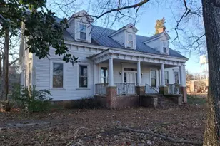 200 Dubose St, Ridge Spring, SC 29129 - Photo 2