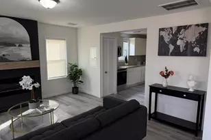 447 Glover St, Edgefield, SC 29824 - Photo 4