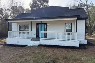 447 Glover St, Edgefield, SC 29824 - Photo 1