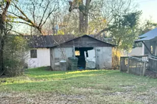 834 Peasley, Orangeburg, SC 29115 - Photo 18