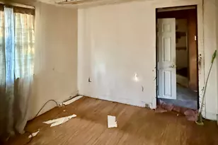 834 Peasley, Orangeburg, SC 29115 - Photo 6