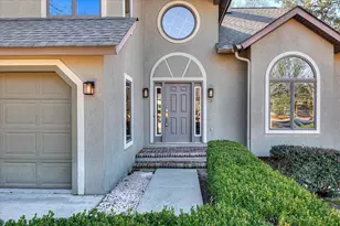 13 Woodhill Pl, Aiken, SC 29803 - Photo 2