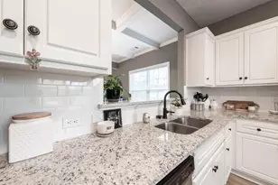 286 Pine St, Gloverville, SC 29828 - Photo 6