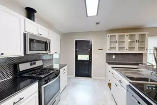 1101 Pine Dr NW, Aiken, SC 29801 - Photo 16