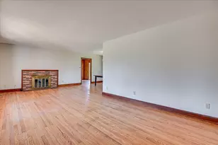 201 Dunbarton Cir SE, Aiken, SC 29803 - Photo 6