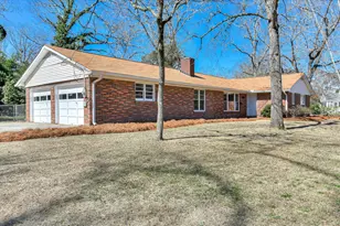 201 Dunbarton Cir SE, Aiken, SC 29803 - Photo 2