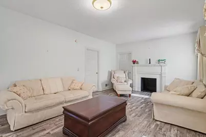 900 Naples Avenue, Cayce, SC 29033 - Photo 12