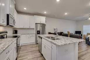 666 Hampton Dr, North Augusta, SC 29860 - Photo 2