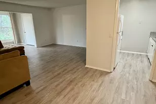 319 Laurens St SW, Aiken, SC 29801 - Photo 8