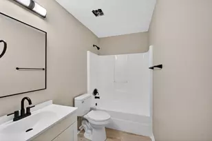 216 Williamsburg St NE, Aiken, SC 29801 - Photo 10