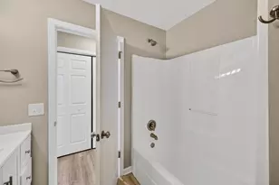 910 Barnwell Ave NE, Aiken, SC 29801 - Photo 18