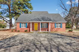 910 Barnwell Ave NE, Aiken, SC 29801 - Photo 1