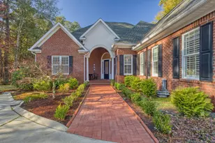 213 Birch Tree Cir, Aiken, SC 29803 - Photo 2