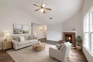 64 Woodlawn Ln, North Augusta, SC 29841 - Photo 2