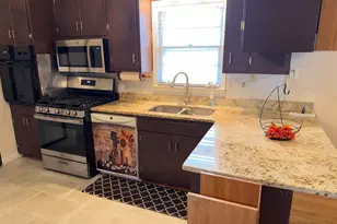 192 Marcia St, Williston, SC 29853 - Photo 2