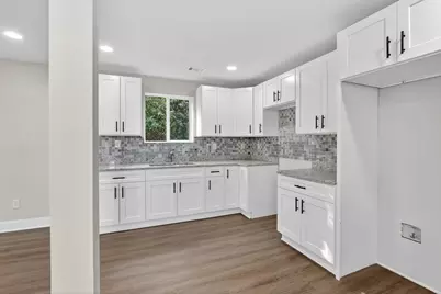 224 Alley Street, Gloverville, SC 29828 - Photo 12