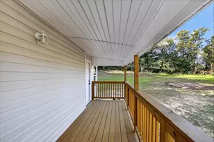 224 Alley St, Gloverville, SC 29828 - Photo 4