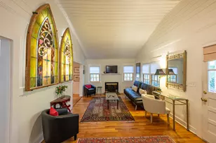 566 Newberry St SW, Aiken, SC 29801 - Photo 2