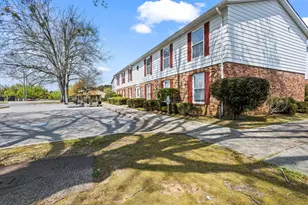 1010 Carriage Dr, Aiken, SC 29803 - Photo 2