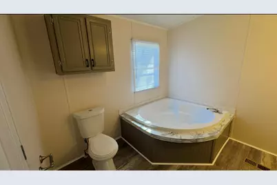 211 Glenwood, Warrenville, SC 29851 - Photo 16