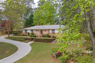 17 Inverness St E, Aiken, SC 29803 - Photo 2