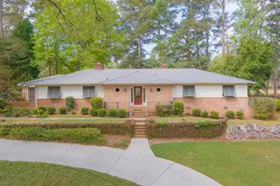 17 Inverness St E, Aiken, SC 29803 - Photo 2