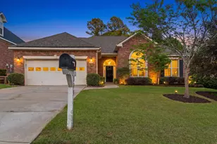 393 Bainbridge Dr, Aiken, SC 29803 - Photo 2