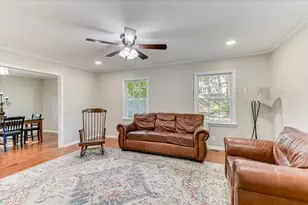 847 Hillcrest St, Edgefield, SC 29824 - Photo 6