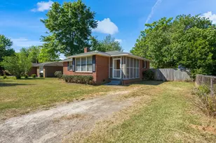 919 Mockingbird Ln, Aiken, SC 29803 - Photo 2