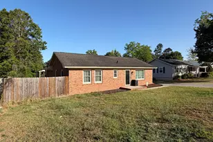 665 Reynolds Rd, Barnwell, SC 29812 - Photo 4
