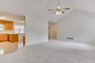 203 Dunovant Ct, Aiken, SC 29803 - Photo 10