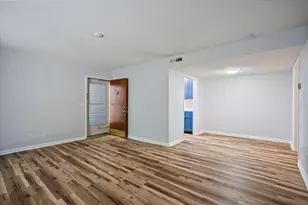327 Laurens St SW, Aiken, SC 29801 - Photo 6