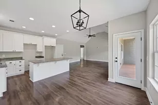 909 Fairway Dr, New Ellenton, SC 29809 - Photo 10