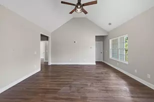 909 Fairway Dr, New Ellenton, SC 29809 - Photo 14