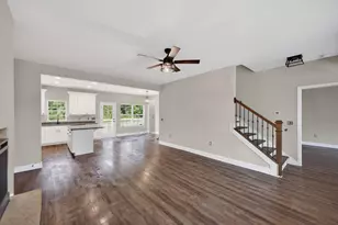 911 Fairway Dr, New Ellenton, SC 29809 - Photo 6