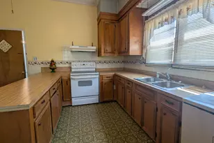418 Mims St, Edgefield, SC 29824 - Photo 8