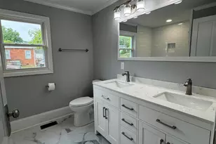 504 Penn St, Edgefield, SC 29824 - Photo 8