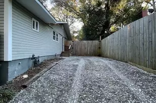 2211 Powderhouse Rd SE, Aiken, SC 29803 - Photo 2