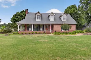 1607 E Tavelle Ln, Beech Island, SC 29842 - Photo 4