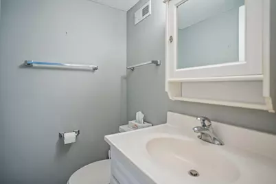 327 Laurens Street SW #Apt E9, Aiken, SC 29801 - Photo 18