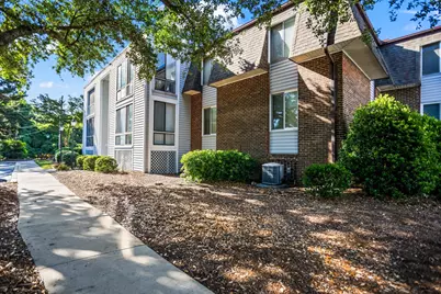 327 Laurens Street SW #Apt E9, Aiken, SC 29801 - Photo 4