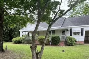 8280 Marlboro Ave, Barnwell, SC 29812 - Photo 2