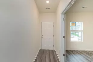4623 Hartshorn Cir, Aiken, SC 29801 - Photo 2