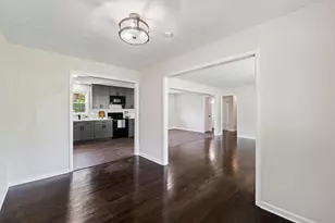 201 Ashley Cir, North Augusta, SC 29841 - Photo 6