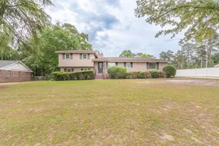 1940 Huntsman Dr, Aiken, SC 29803 - Photo 2