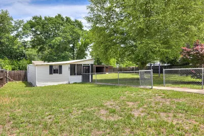 261 Myrtle Street, Gloverville, SC 29828 - Photo 28