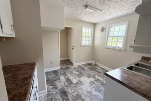 1151 Abbeville Ave NW, Aiken, SC 29801 - Photo 4