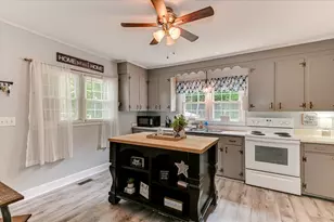 102 Henry St, Warrenville, SC 29851 - Photo 18