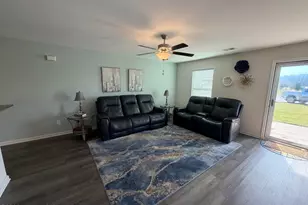 910 Madrid Ct, Aiken, SC 29803 - Photo 4